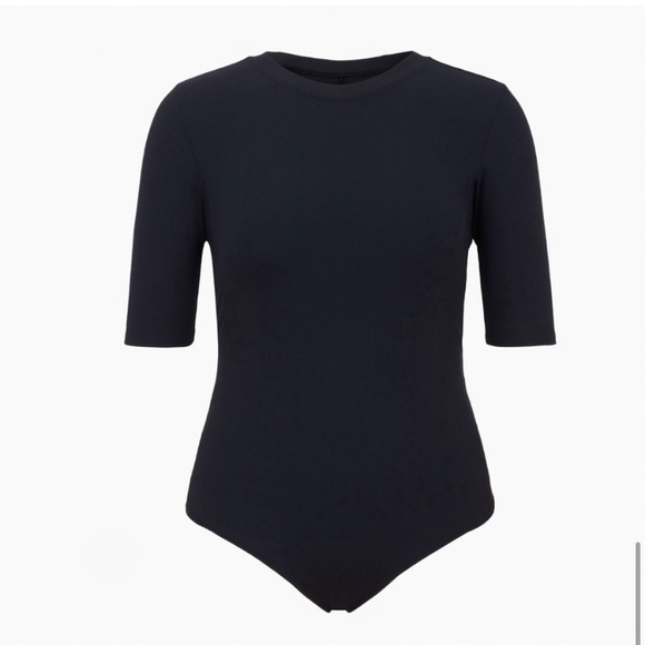 SPANX Suit Yourself Rib-Knit Short Sleeve Crewneck Bodysuit Size Small NEW - Picture 1 of 7